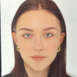 Eva Carole